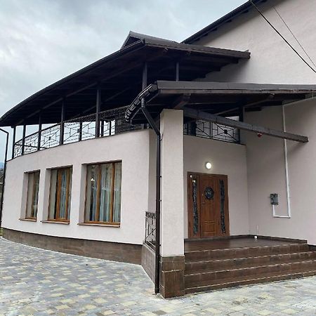 Солодкий Гранат Hotel Slavske Ngoại thất bức ảnh