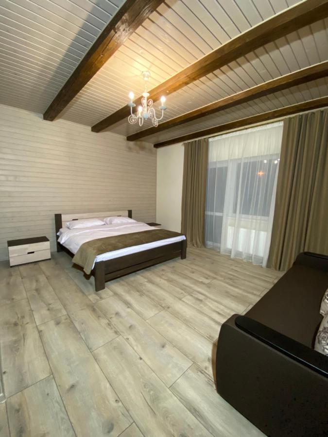 Солодкий Гранат Hotel Slavske Ngoại thất bức ảnh