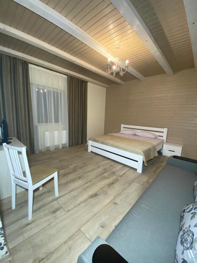 Солодкий Гранат Hotel Slavske Ngoại thất bức ảnh