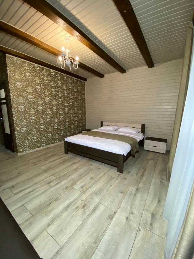 Солодкий Гранат Hotel Slavske Ngoại thất bức ảnh