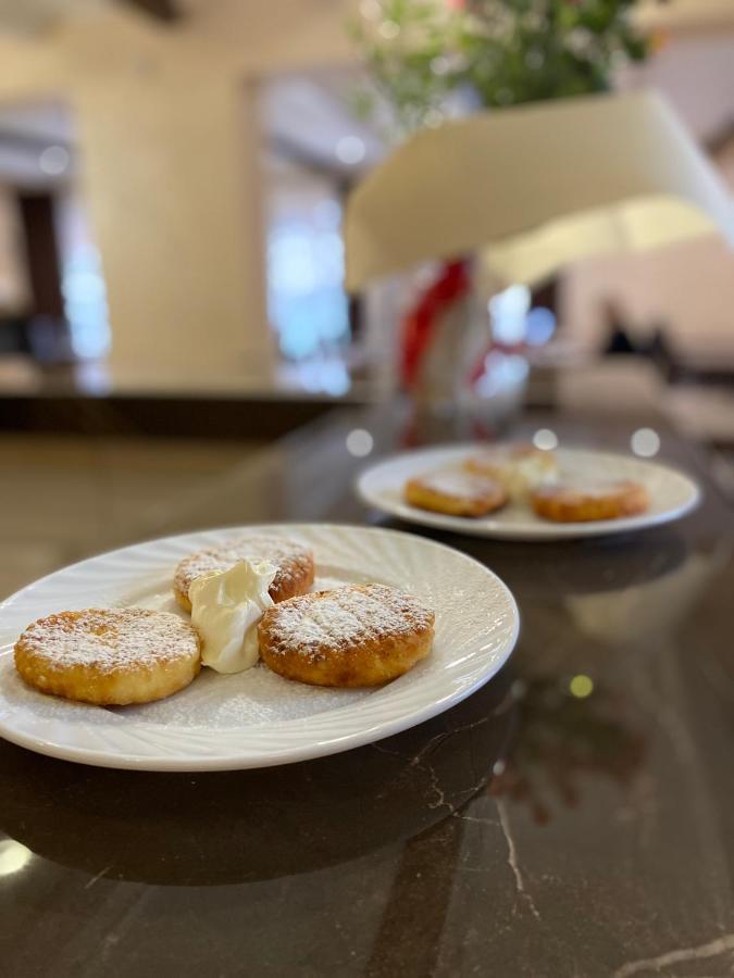 Солодкий Гранат Hotel Slavske Ngoại thất bức ảnh