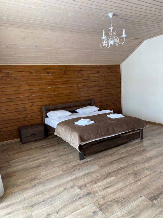 Солодкий Гранат Hotel Slavske Ngoại thất bức ảnh