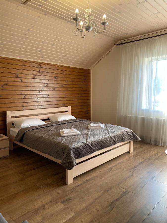 Солодкий Гранат Hotel Slavske Ngoại thất bức ảnh
